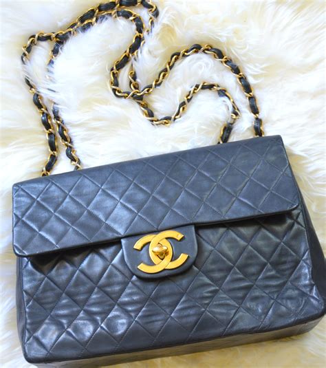 does vintage chanel have less stitching|Vintage Chanel handbags value.